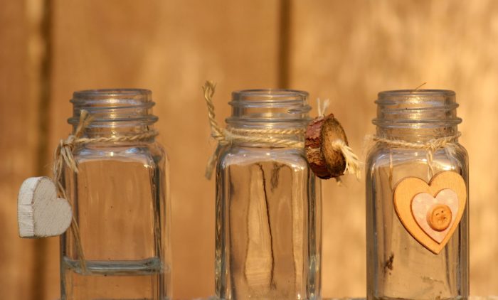 botes reciclados de diferentes estilos para realizar en familia